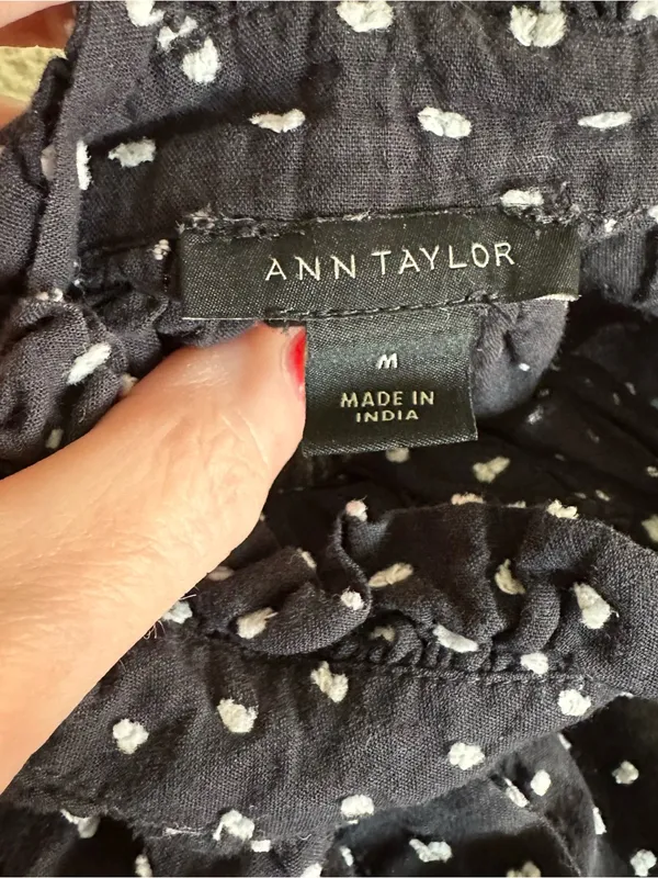 Ann Taylor Sleeveless Polka Dot Top - Image 4