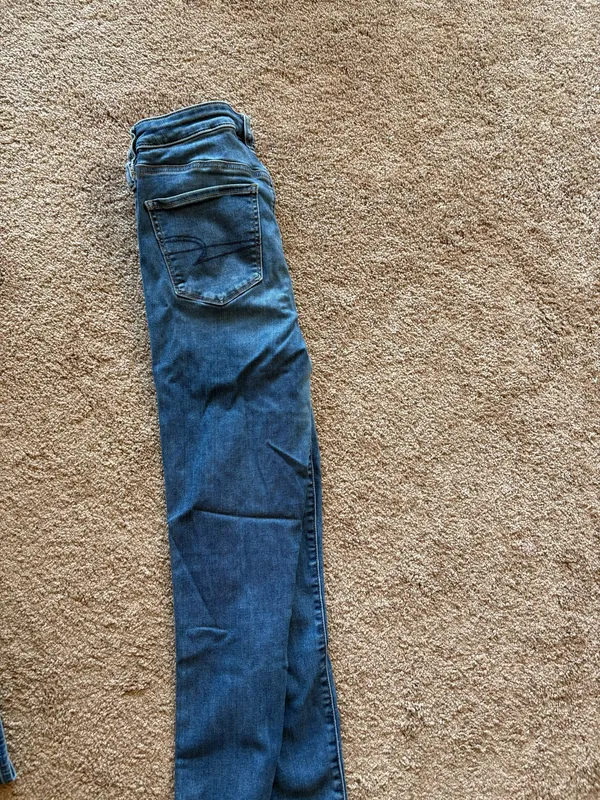 American Eagle Jeans - Image 2