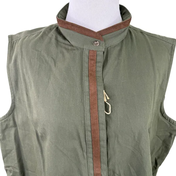 King Ranch Women's Green with Leather Trim Button Up Shirt NWT Size XL - Image 2