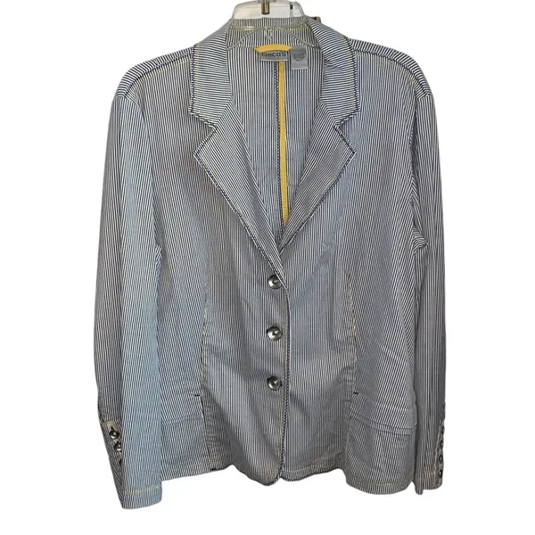 Chico's Seersucker Striped gray white yellow Yachtie Blazer coastal classic - Image 3