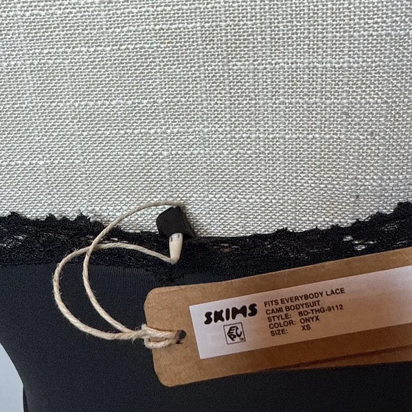 NWT Skims Fits Everybody Lace Cami Bodysuit - Image 5