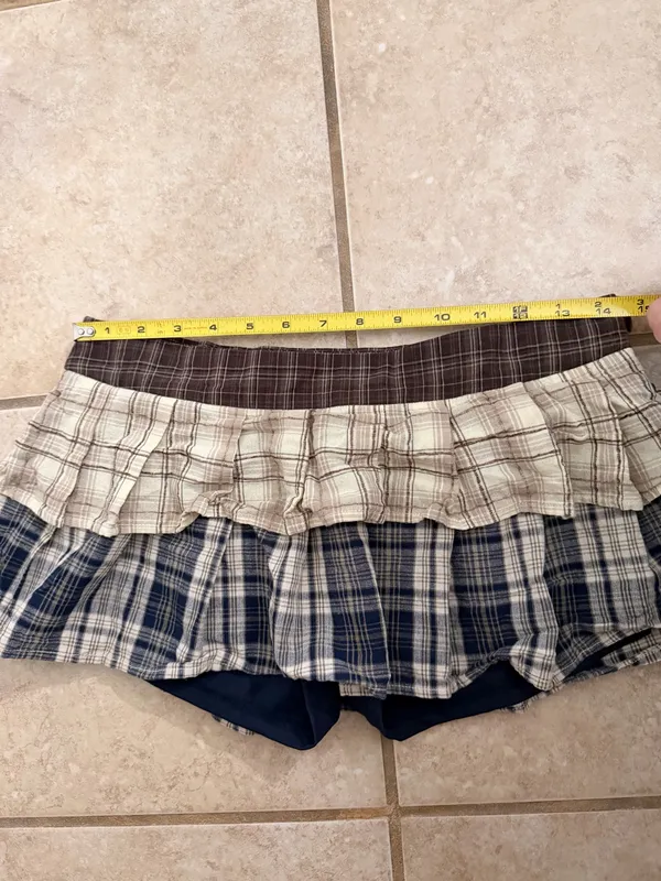 Edikted Plaid Tiered Micro Skort - Image 6