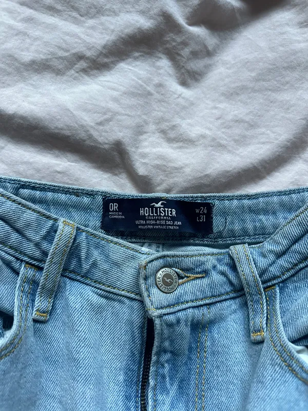 Hollister Dad Jeans - Image 3