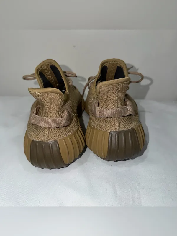 Adidas Yeezy Boost 350 V2 Earth sneaker - Image 4