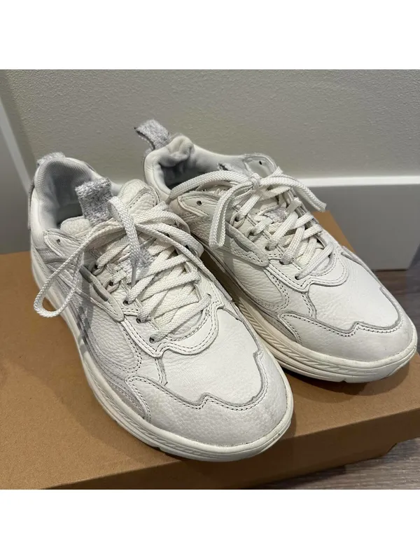 UGG CA1 White Leather Sneakers Womens 6.5 - Image 3