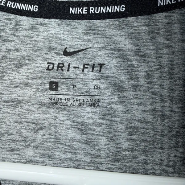 Nike‎ Dri Fit Gray Long Sleeve 1/4 Zip Athletic Top Women's Sz Sm - Image 3