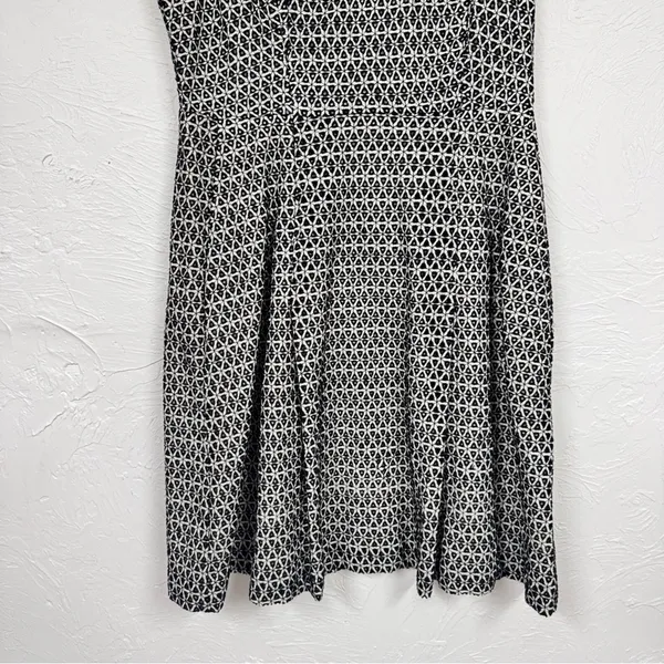 J Crew Blue White Contrast Eyelet Fit Flare Mini Dress Womens 10 Preppy Classic - Image 3