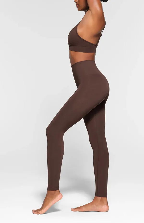 Soft Smoothing  Leggings - Image 2
