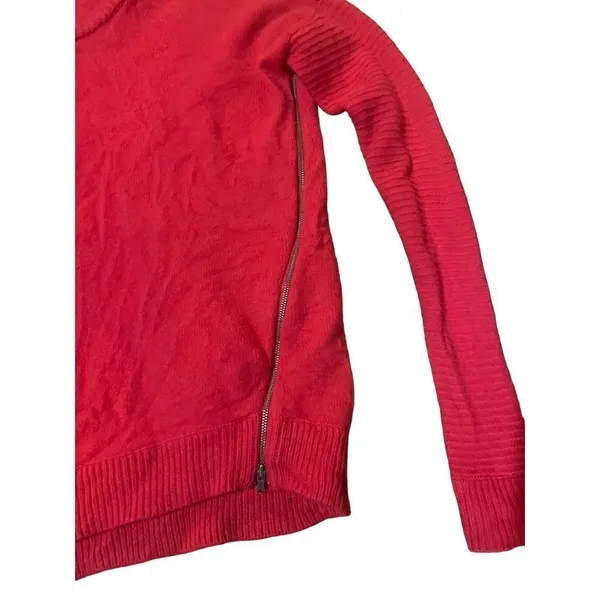 J. Crew 100% wool womens‎ red sweater with zip up sides size XS *flawed* - Image 4