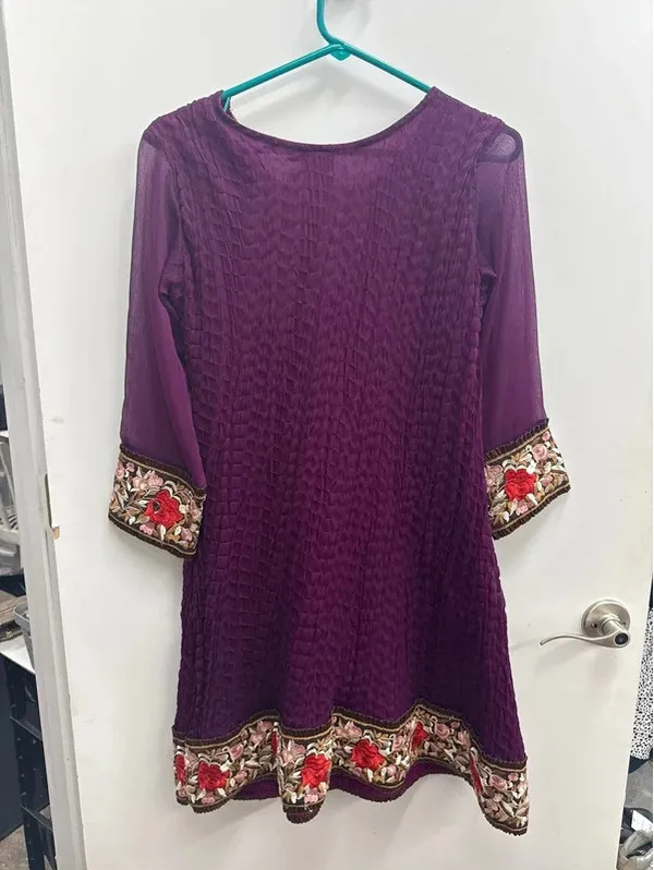 Ladies sz Med Pakistani Embroidered dress - Image 7