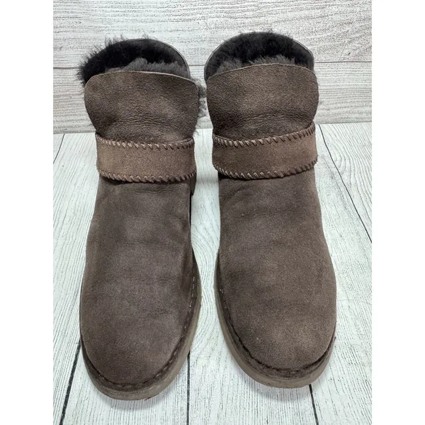 UGG Cory II Grey Suede Sheepskin Lined Ankle Boots Womens Slim Silhouette Sz 8.5 - Image 8
