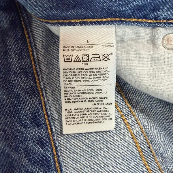 Old Navy Womens Medium Wash Straight Leg‎ 100% Cotton Jeans Size 6 Distressed - Image 4
