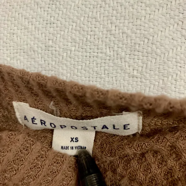 Aeropostale Long Sleeve Knit Top - Image 7