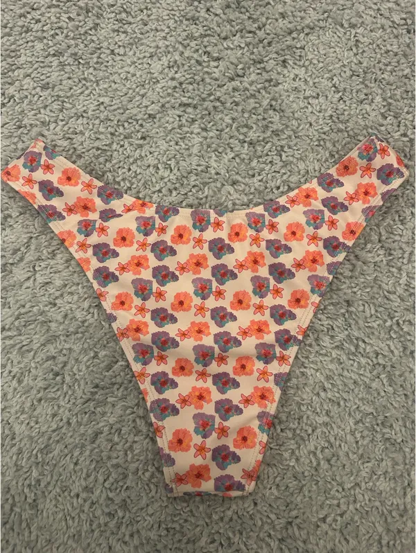Strawberry Milk Mob Flower Dance bikini bottom Purple - Image 3
