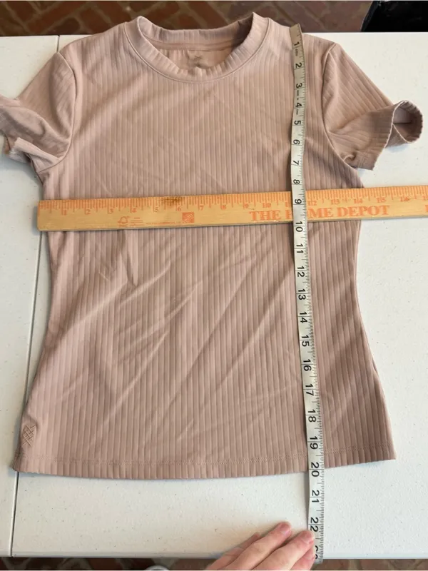 Rhone Modern‎ Ribbed Tee pink XS Women's Short Sleeve Crew Neck Moisture Wicking - Image 7