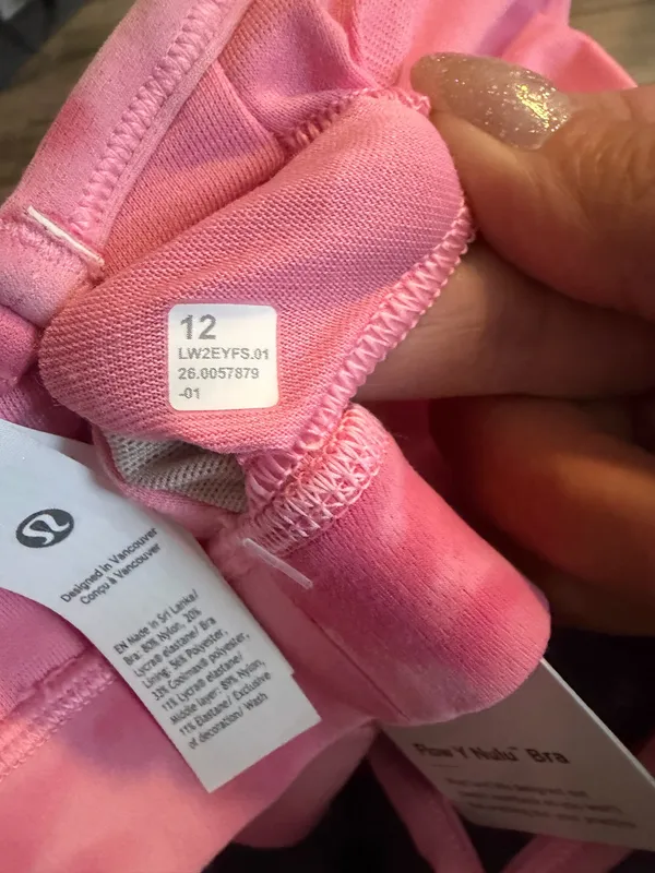 Lululemon Flow Y Bra A-C Cup Strawberry Smoothie 12 NWT - Image 6