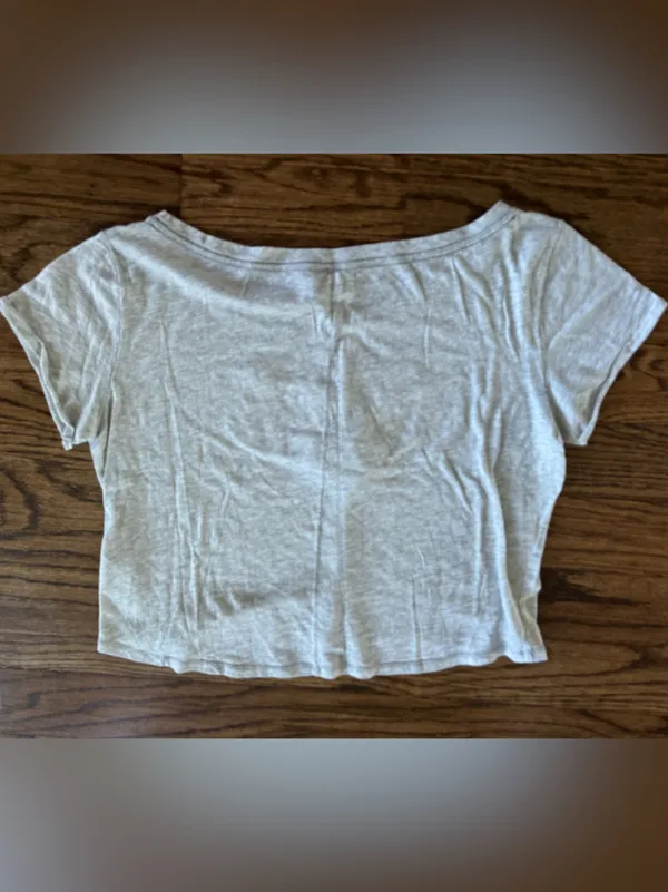 Abercrombie and Fitch Large Cropped Short Sleeve Shirt Navy Logo Grey Oversized - Image 3