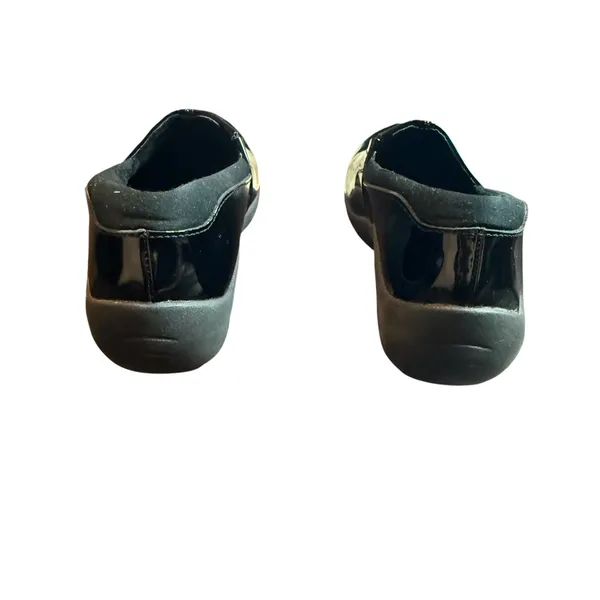 Skechers Relaxed Fit Memory Foam Black Patent Leather Slip-On Shoes Size 8.5 - Image 4