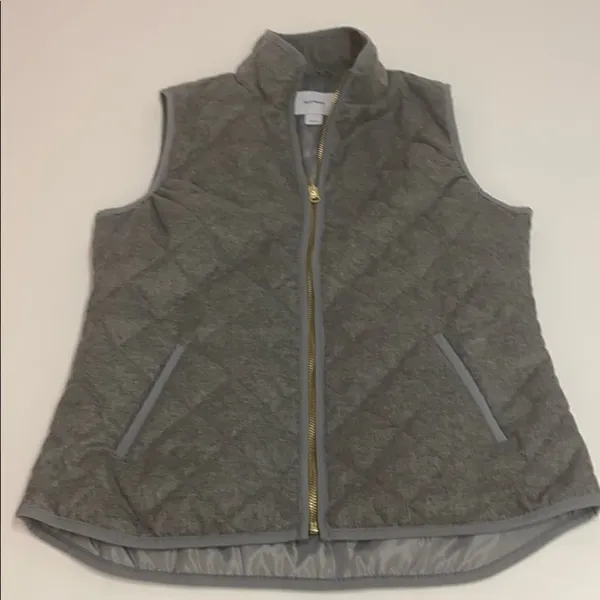 Old Navy Quilted Lightweight Vest Womens‎ - Image 8