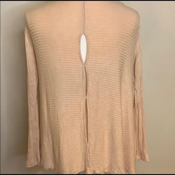 Free People Ribbed Cowl Neck Keyhole Back Top Size XS - Image 5