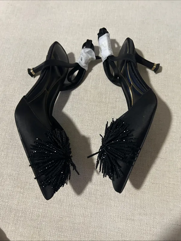 Kenneth Cole New York Umi Pom Pom Pumps, Black Satin. size 7.5, NEW with Box - Image 7