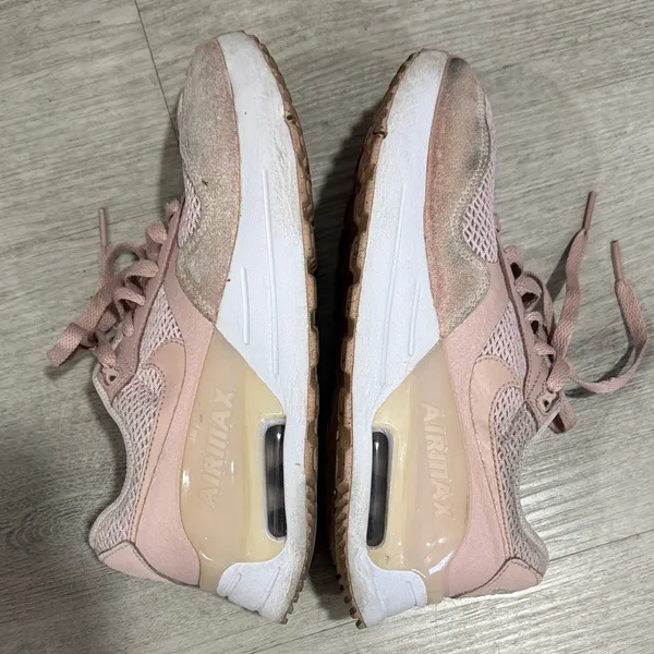 Nike Air Max Women's Sneakers in Light Pink - Image 7