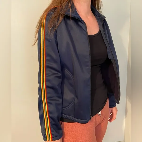 Vintage navy jacket with rainbow detail down arms. Sz‎ 10 (M) - Image 3