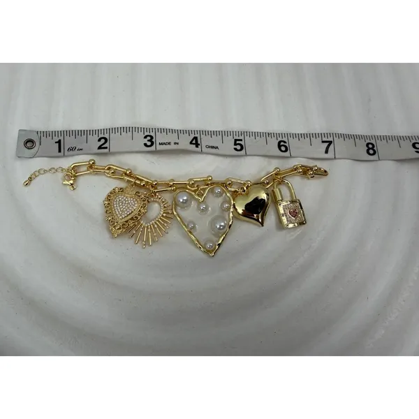Gold Tone Heart Charm Bracelet Pearl Crystal Paperclip Chain Statement NEW - Image 6