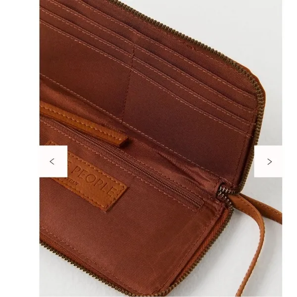 Free people NWOT vegan distressed studded brown zipper wristlet wallet - Image 6