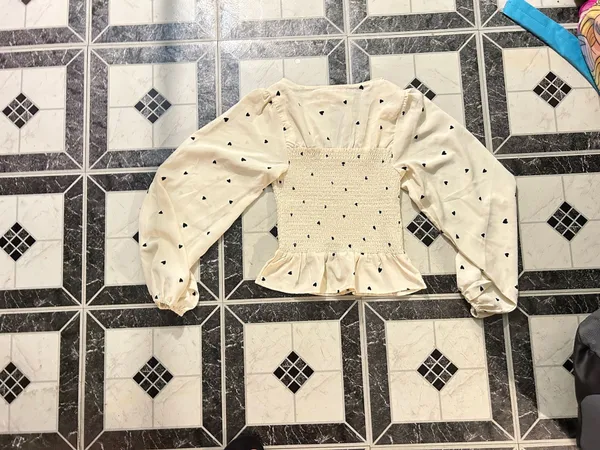 Francesca's Top - Image 3