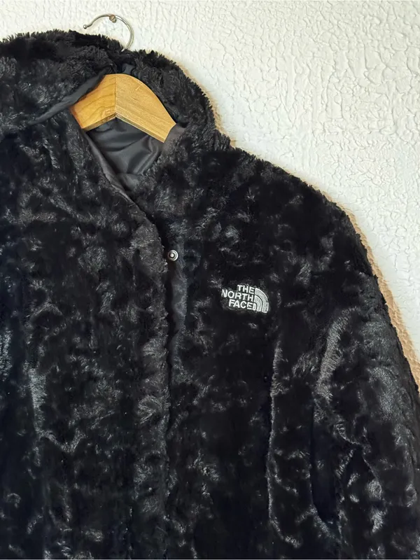 The North Face Mossbud Swirl Reversible Black Hooded Quilted Parka - Image 8