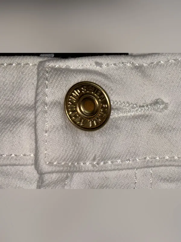 7 For All Mankind White Denim Skirt Women’s Waist Size 25 Cutoff Raw Hem Pockets - Image 6