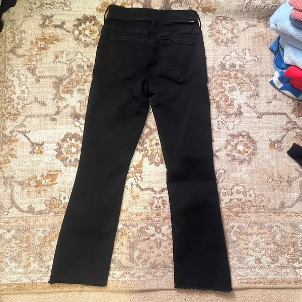 MOTHER The Insider Crop Step Fray Jeans in Not Guilty - Image 6