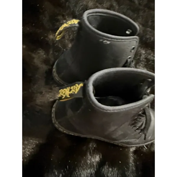 Dr Martens Women's Shoreditch Boot Greasy Black Leather Lace Up Combat Size 6 US - Image 4