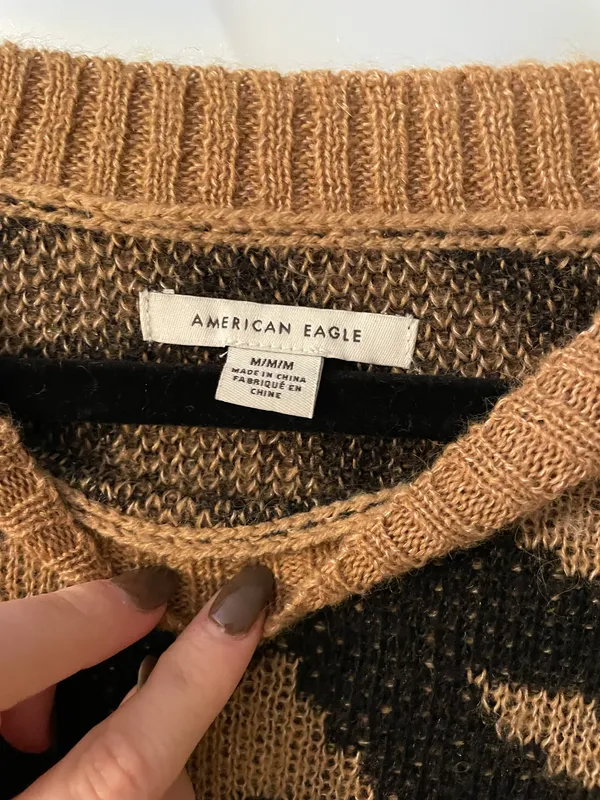American Eagle Tiger Print Sweater - Image 3