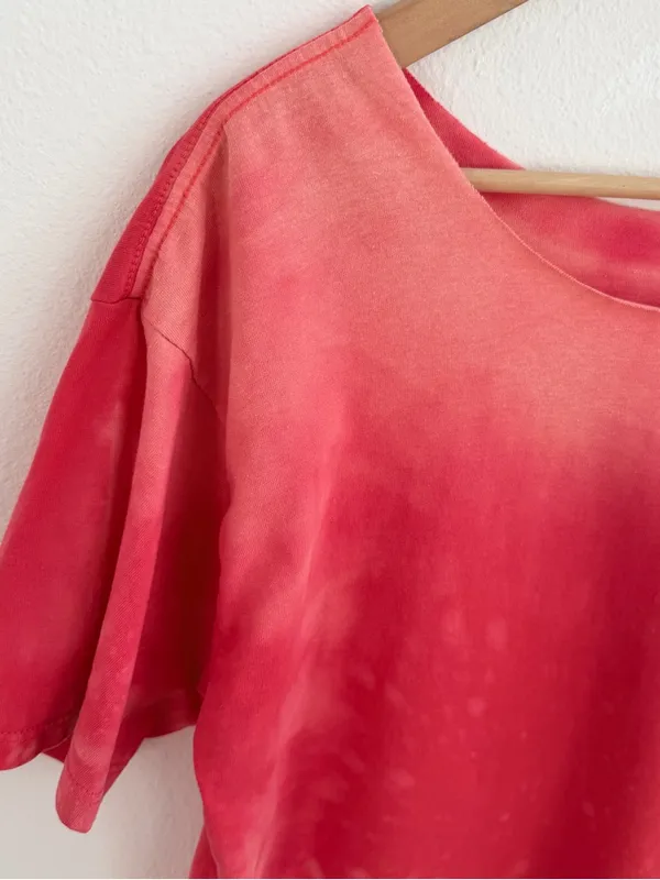 Red and pink coral off-the-shoulder bleached t-shirt - Image 5