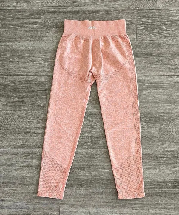 AYBL peach marl motion seamless leggings - medium - Image 3