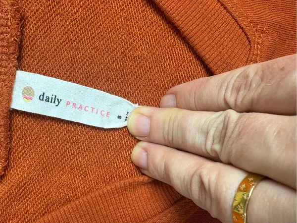 Daily Practice Orange Crop Puff Sleeve Top - Image 4