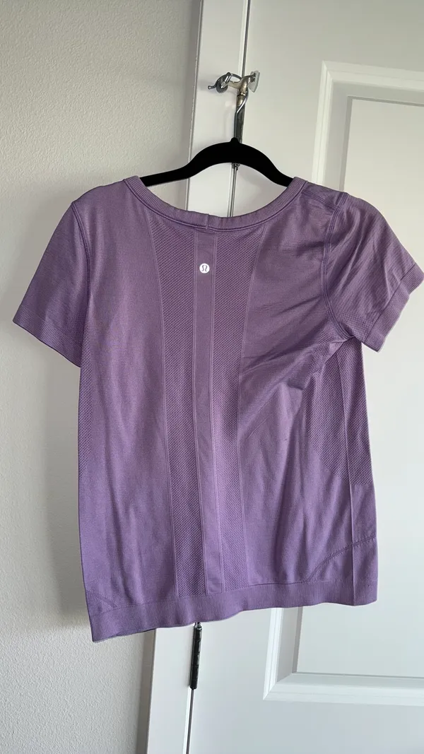Purple, Lululemon T-shirt - Image 4