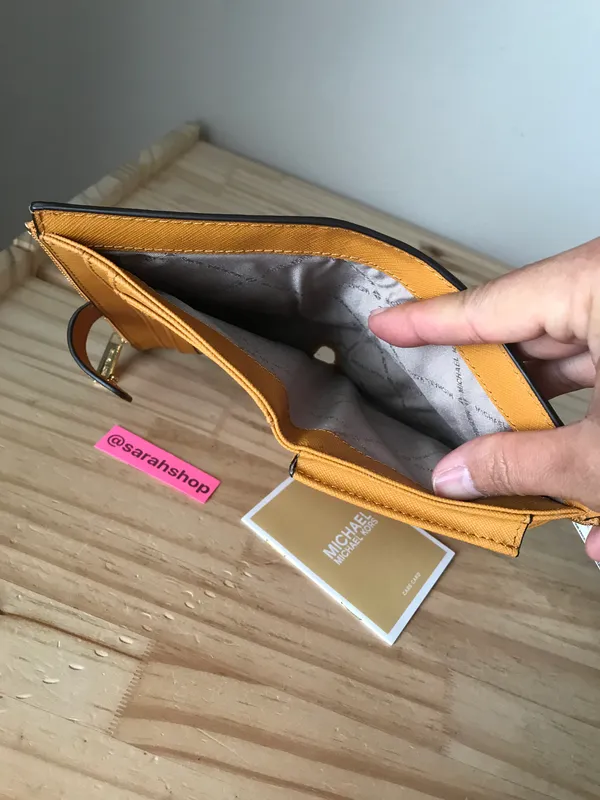 Michael Kors Wallet - Image 6