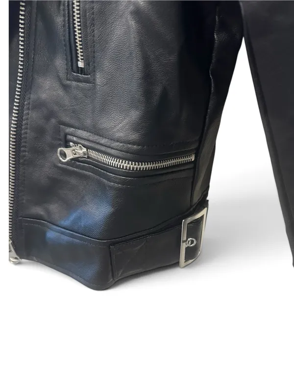 Love Tree Black Faux Leather Moto Jacket with Zip Details - Image 4