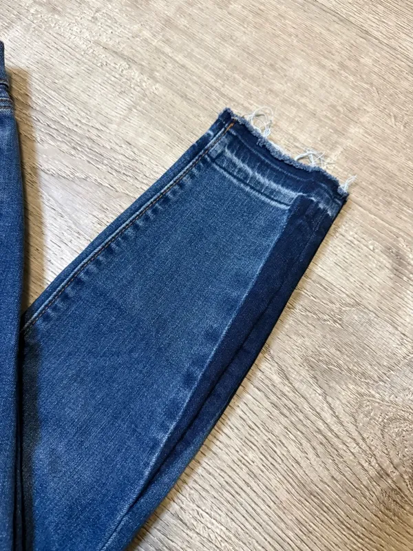 •LOFT• MODERN SKINNY JEANS - Image 6