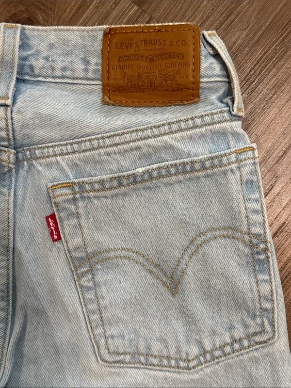 Levi’s Premium Wedgie Straight Jeans 24 Fits 25x25 Luxor Again Distressed $110 - Image 5