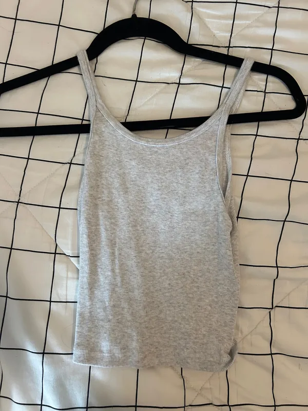 Brandy Melville grey tank - Image 2
