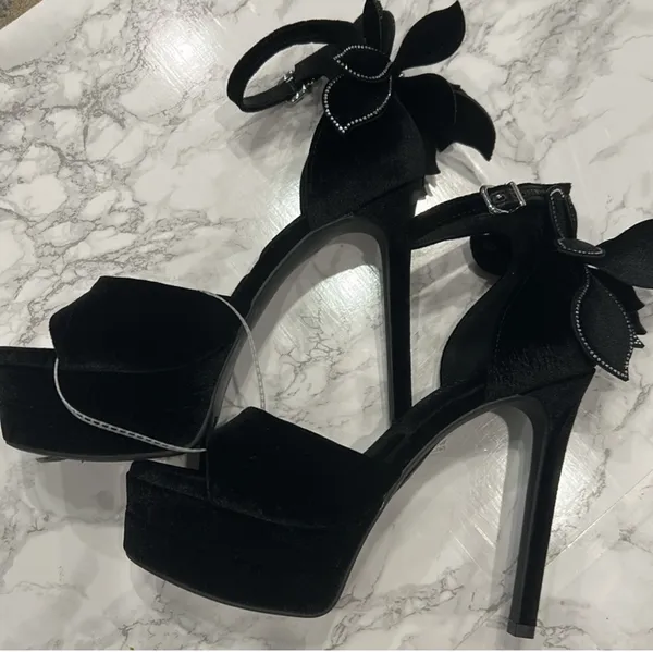 GIANNI BINI Karmello Velvet Flower Ankle Strap Black Platform Heels - Image 3