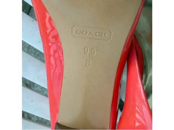 Women's Coach Zelda Red Patent Leather Heels Size 9.5 - Image 5