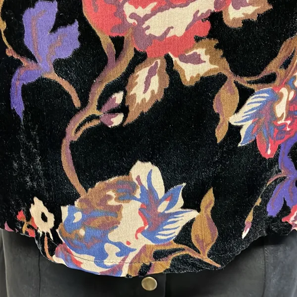 Vero Moda Velvet Floral Lined Dressy Top - Image 4