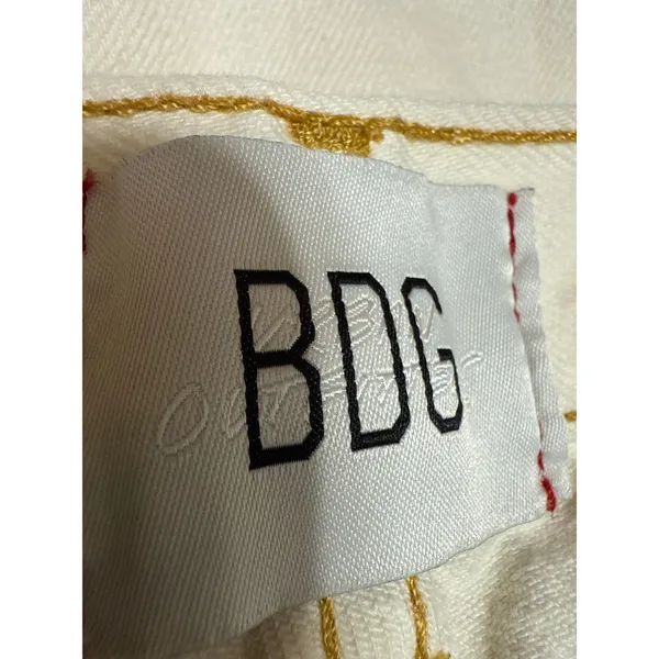 Urban Outfitters BDG White Distressed High Waist Flared Cowboy Denim Jeans Sz 28 - Image 4