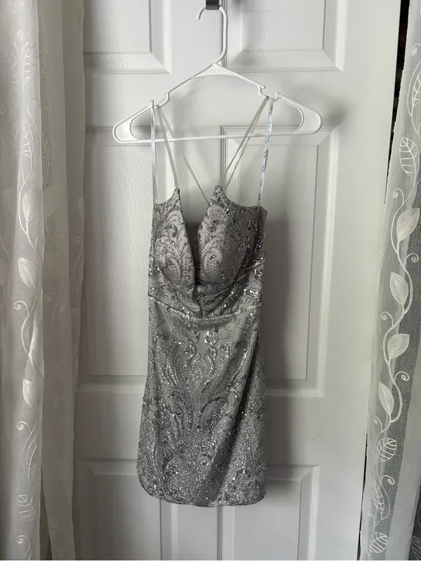 Camille La Vie sequined Glitter Rhinestone mini homecoming dress women sz 4 - Image 10