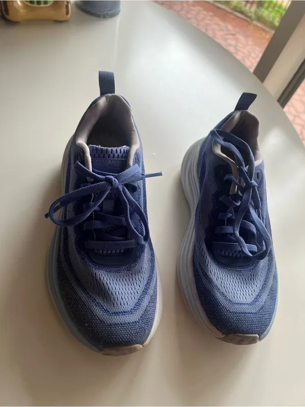 Avia Women's Size 6.5 Comfort Performance Sneakers Blue White Thick Foam Trainer - Image 5